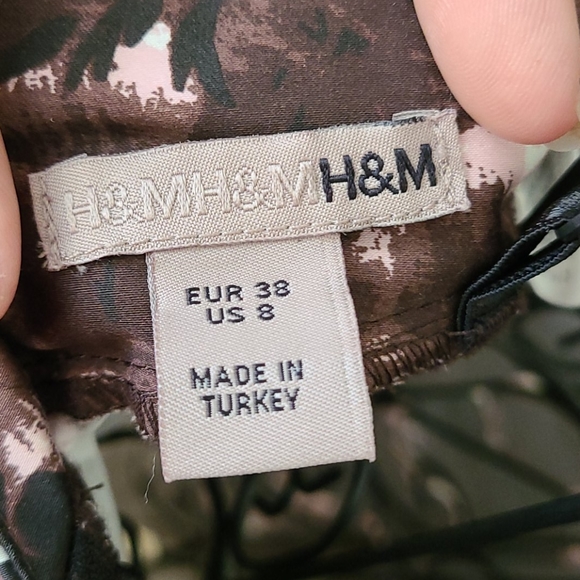 Gorgeous Date Night Off Shoulder Dress - Picture 11 of 12